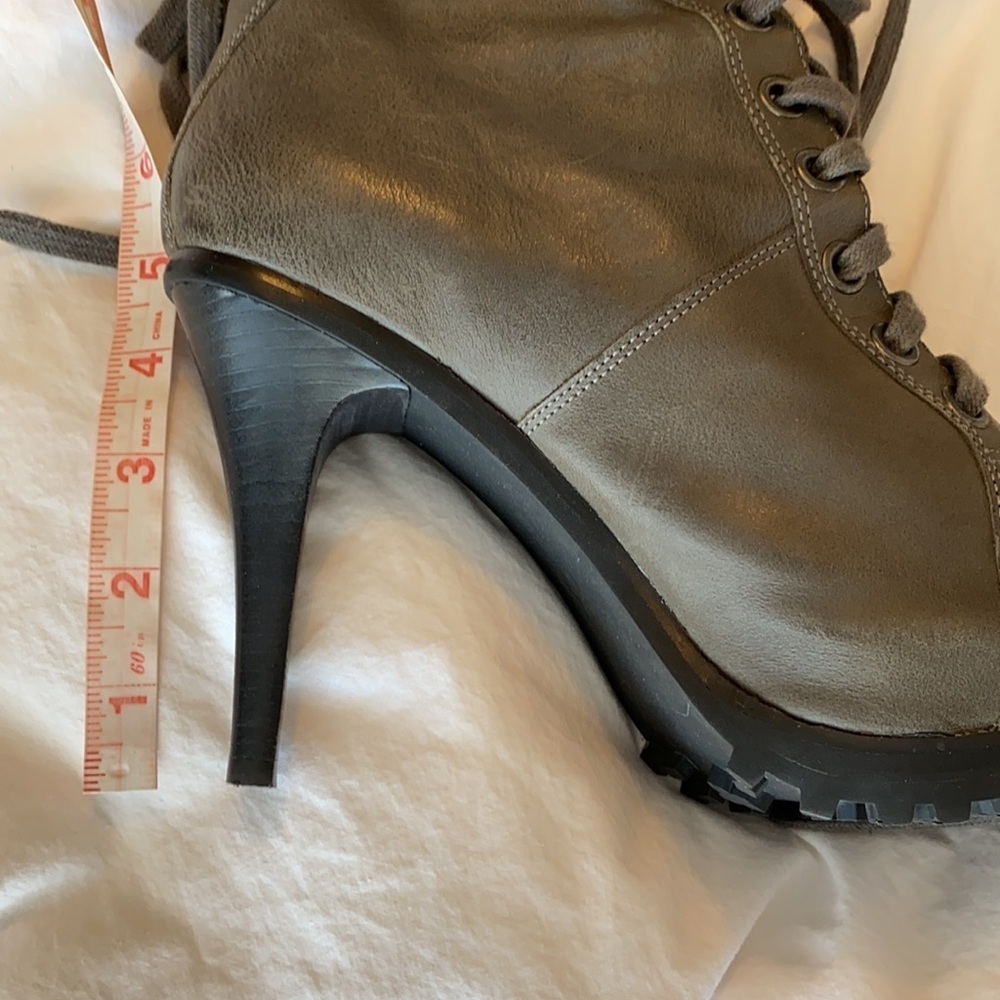 Levity Janey Platform Stiletto Boots Sz 9 Army Green - Picture 6 of 7